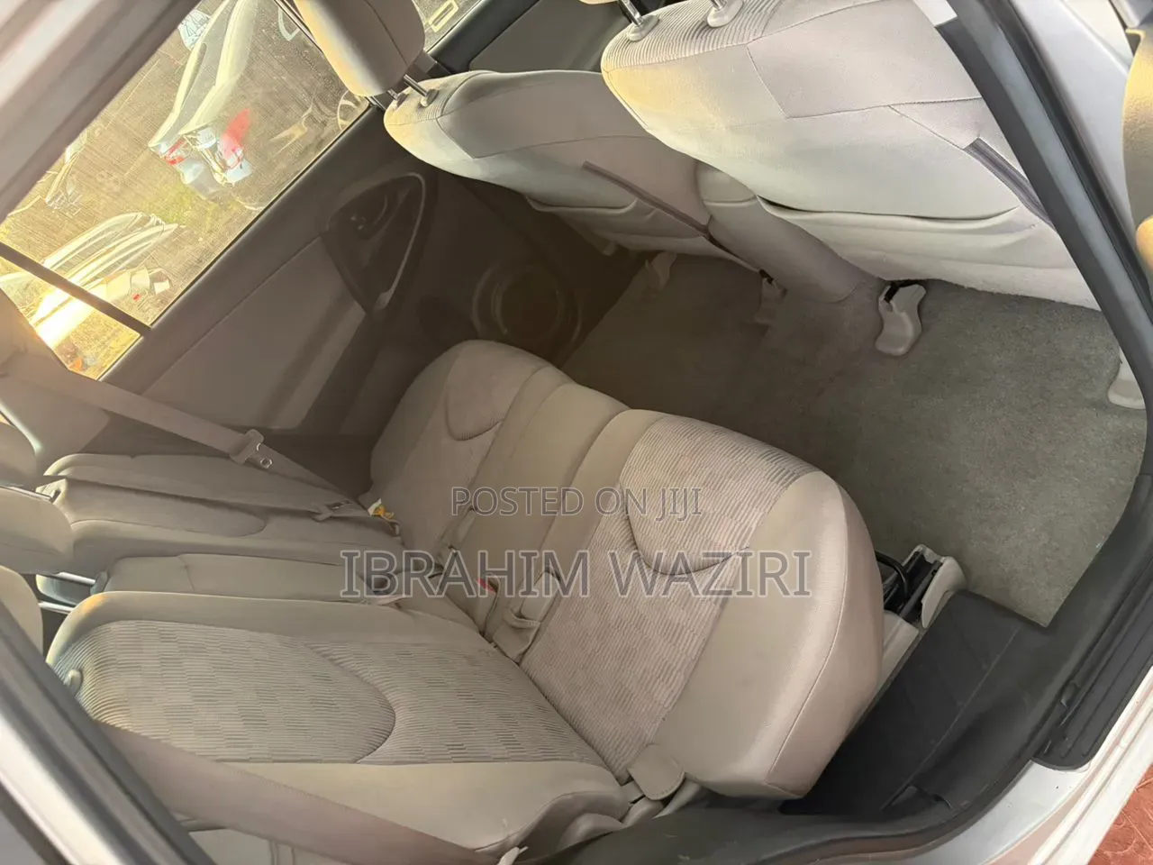 Toyota RAV4 2010 Brown
