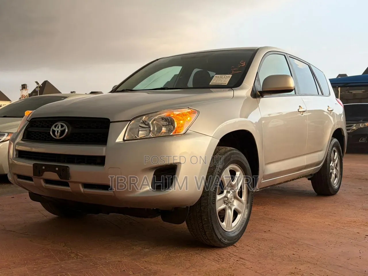 Toyota RAV4 2010 Brown