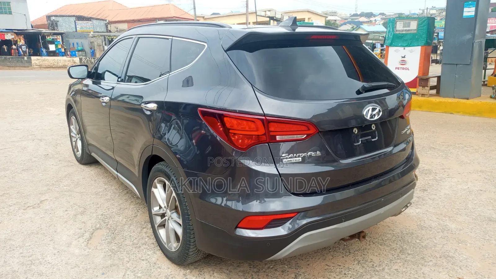 Hyundai Santa Fe 2018 Gray