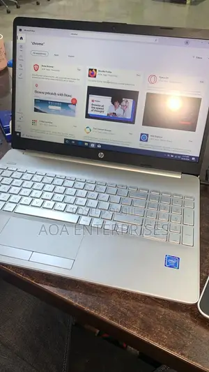 New Laptop HP 15 4GB Intel Core i3 HDD 1T