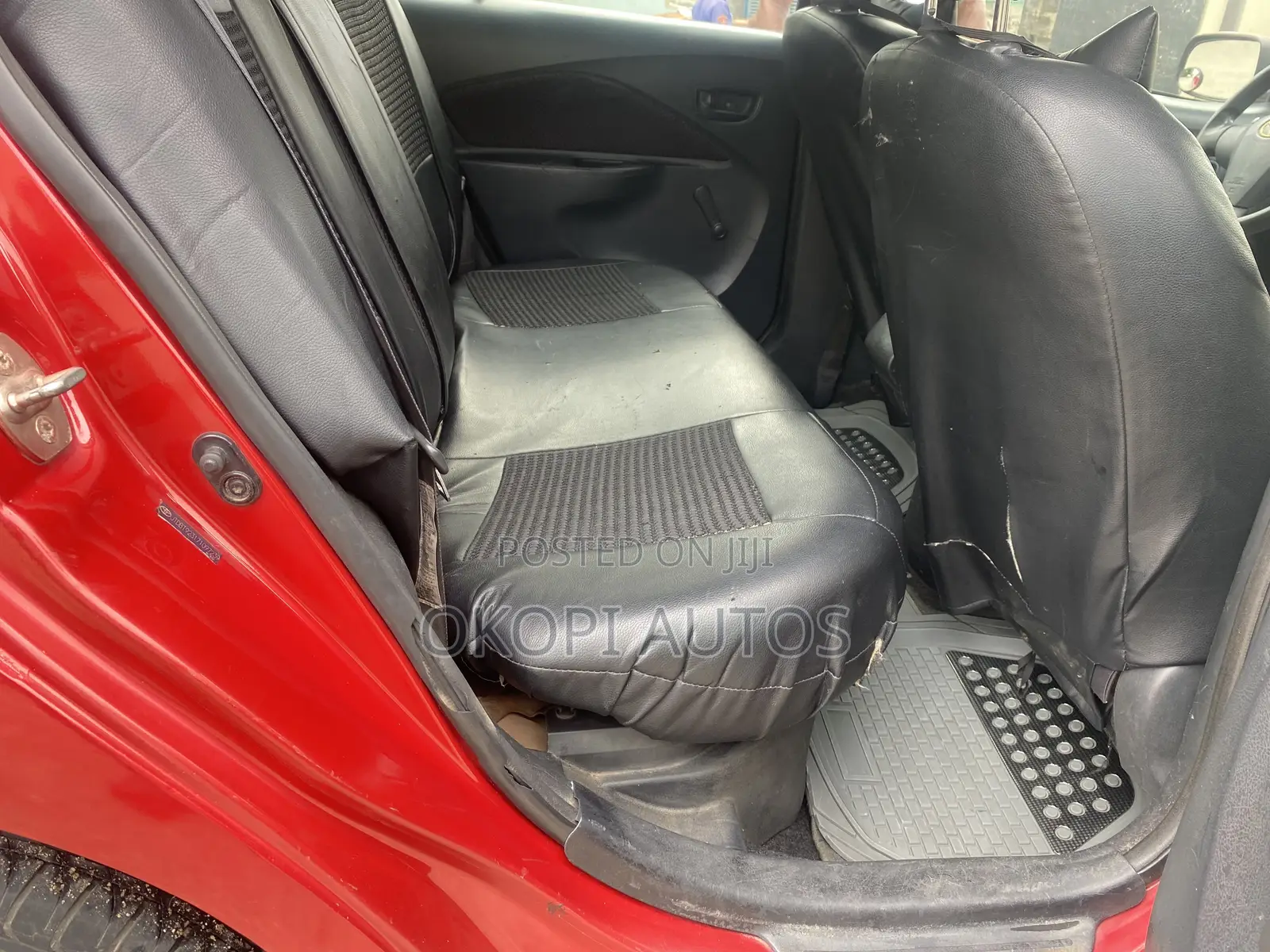Toyota Yaris 2007 Red