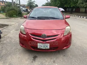 Toyota Yaris 2007 Red