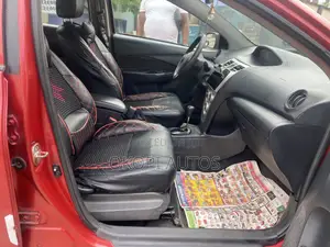 Toyota Yaris 2007 Red