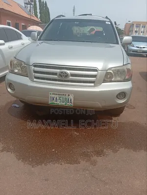 Toyota Highlander 2004 Silver