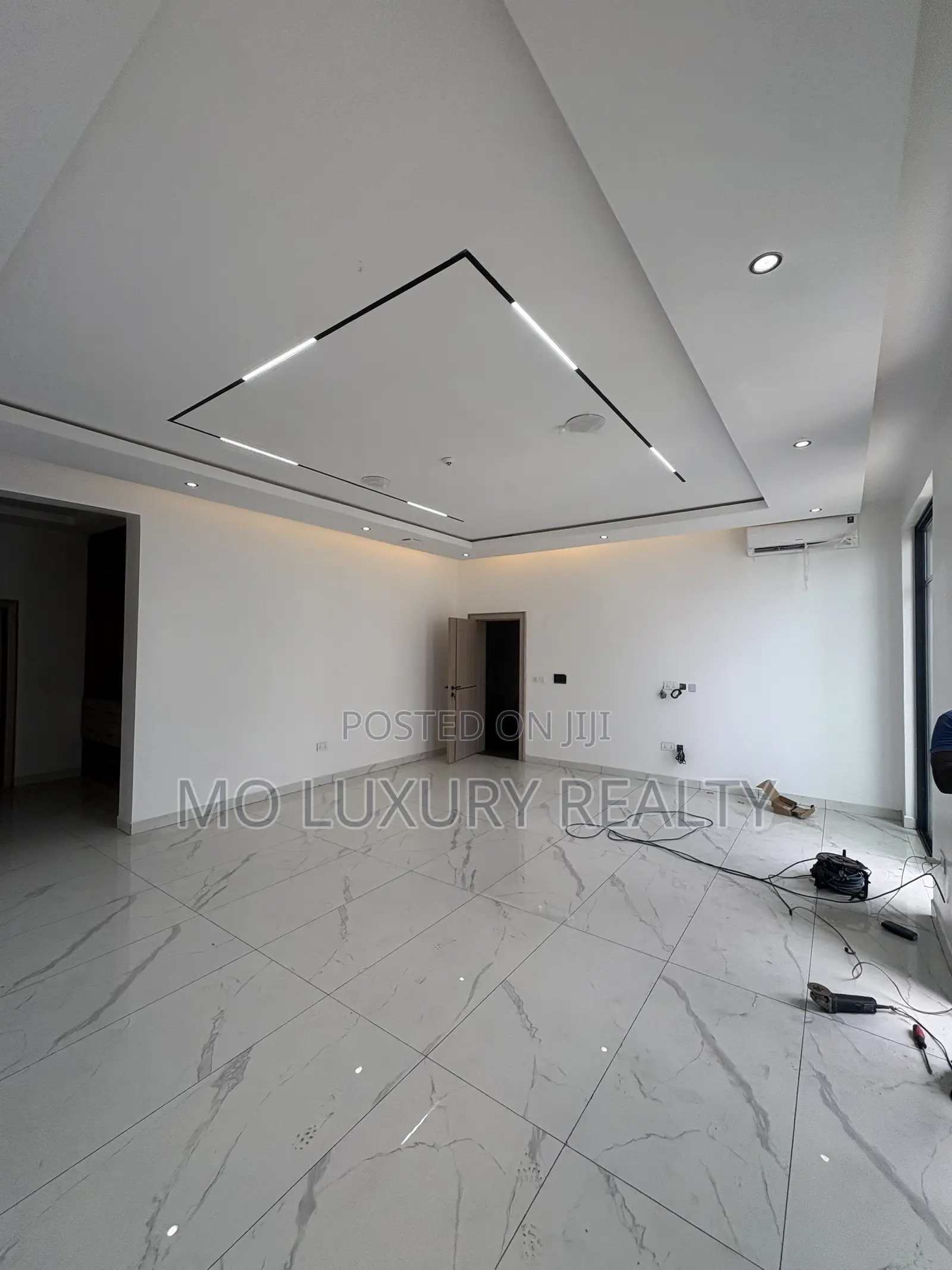 4 Bedroom Terrace Duplex With Elevator