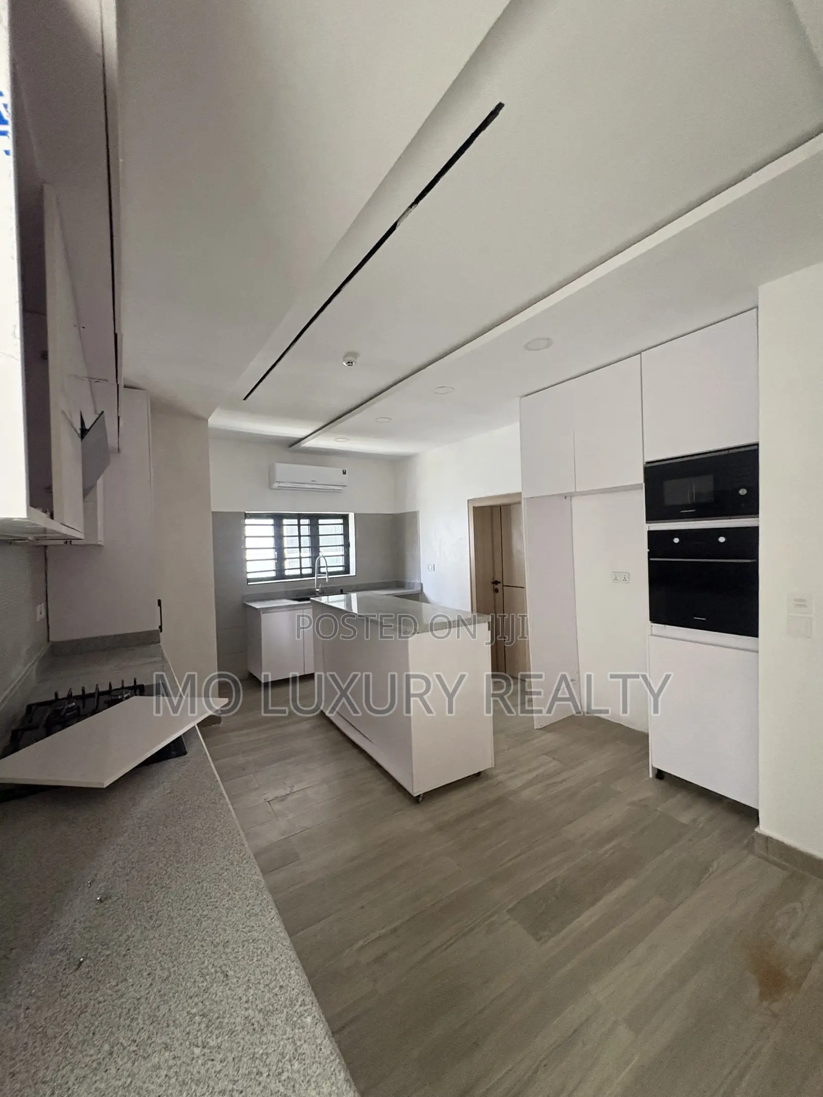 4 Bedroom Terrace Duplex With Elevator