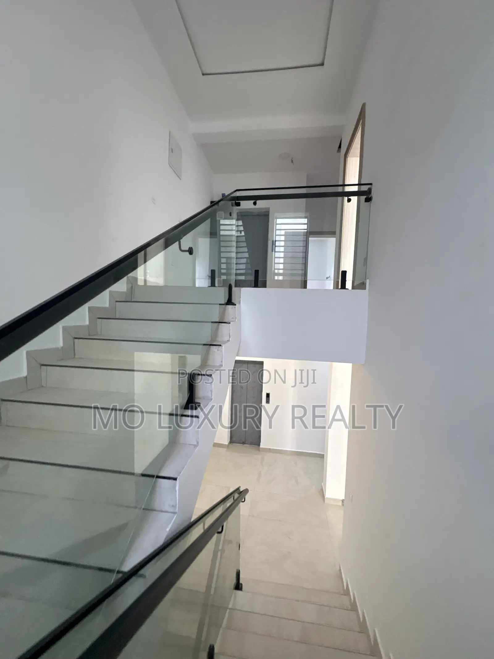 4 Bedroom Terrace Duplex With Elevator