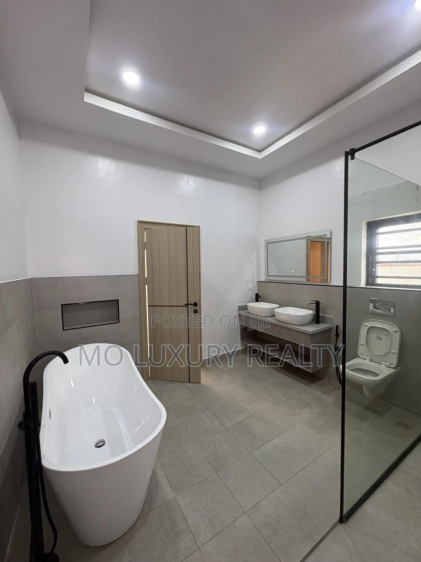 4 Bedroom Terrace Duplex With Elevator