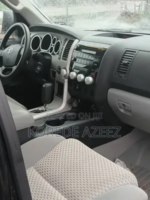 Toyota Tundra CrewMax 4x4 Limited 2010 Black