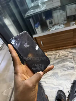 Apple iPhone XR 64 GB Black