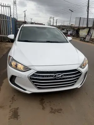 Hyundai Elantra SE 2018 White