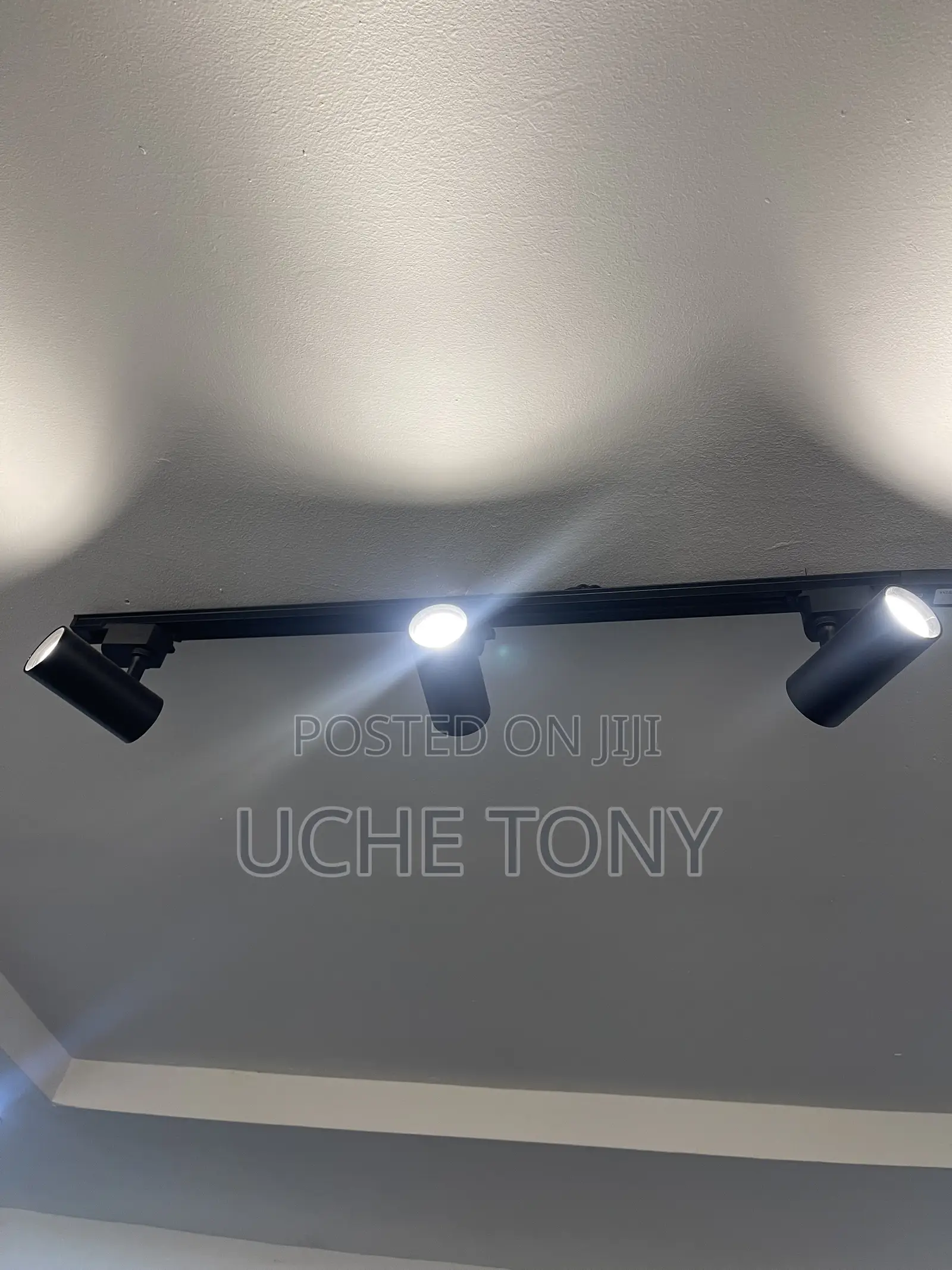 Set of 20w Warm White Track Light