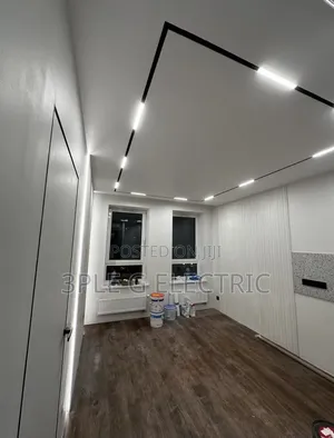 Magnetic Track Lighting for Office – Professional & Stylish