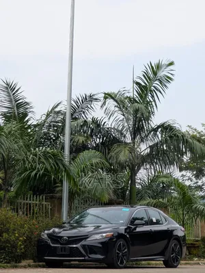 Toyota Camry XSE V6 FWD (3.5L 6cyl 8AM) 2018 Green