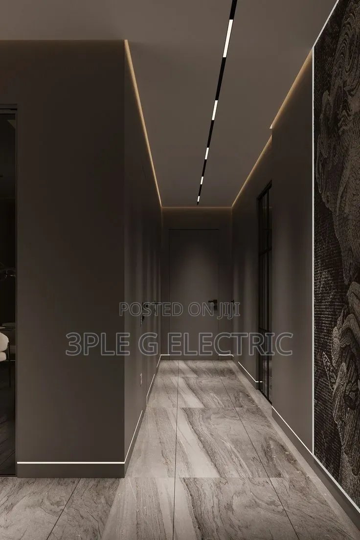 Modern Magnetic Track Light for Luxury Apartments