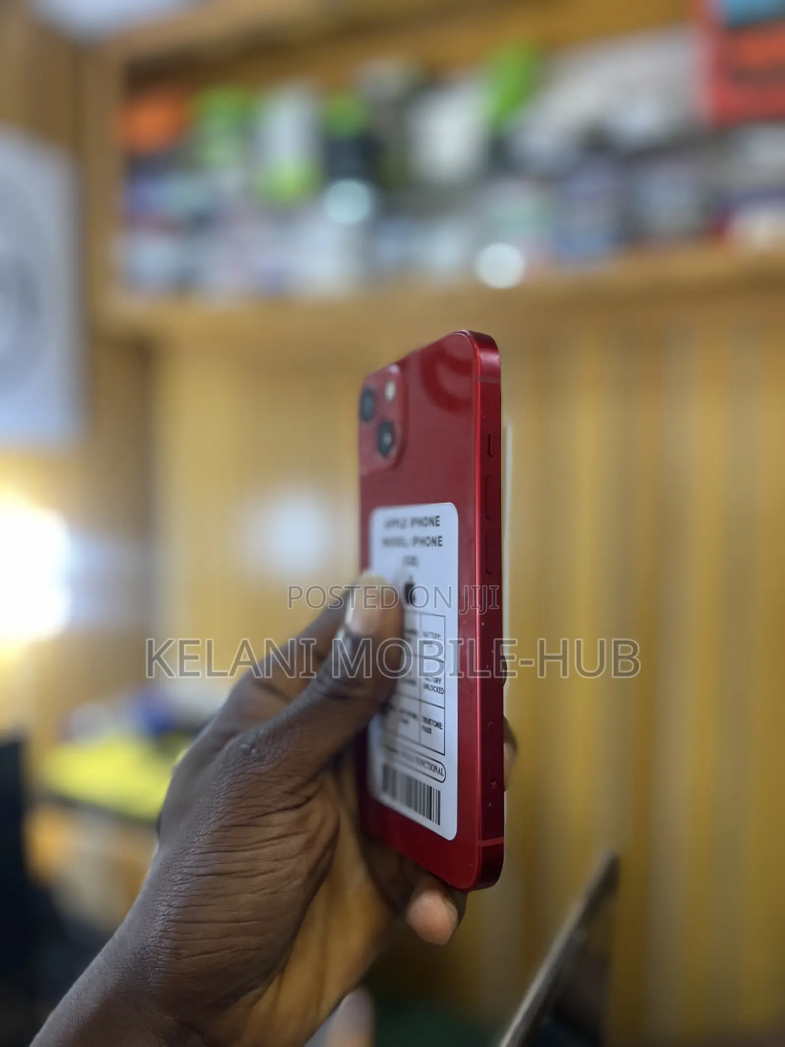 Apple iPhone 13 128 GB Red