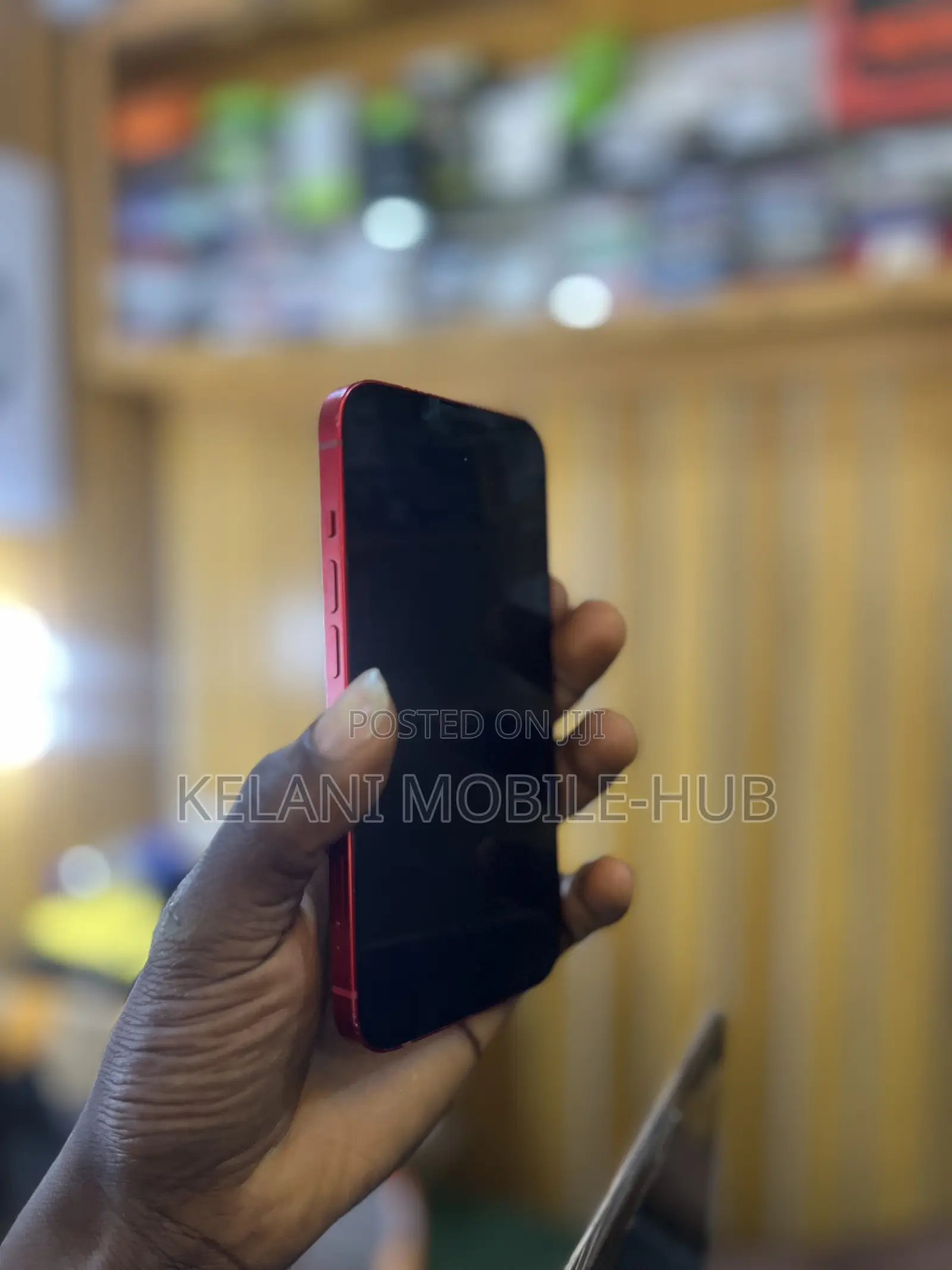 Apple iPhone 13 128 GB Red