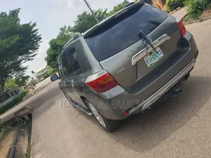Toyota Highlander 2008 Gray