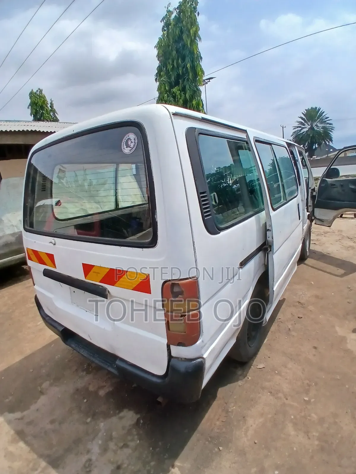 Toyota HiAce 1996 White