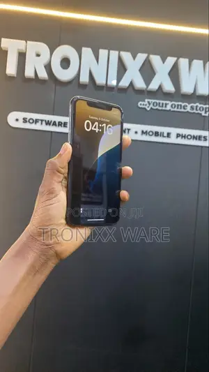 Apple iPhone XR 64 GB Black