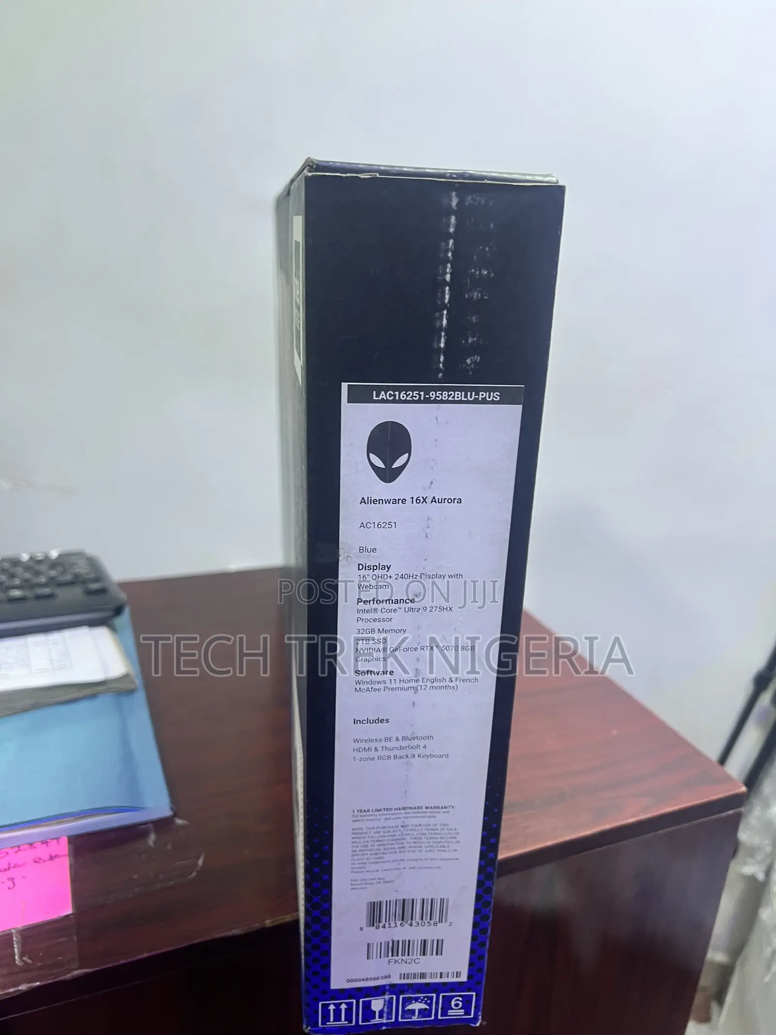 New Laptop Dell Alienware Aurora 16 32GB Intel Core Ultra 9 SSD 2T
