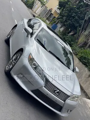 Lexus ES 2014 White