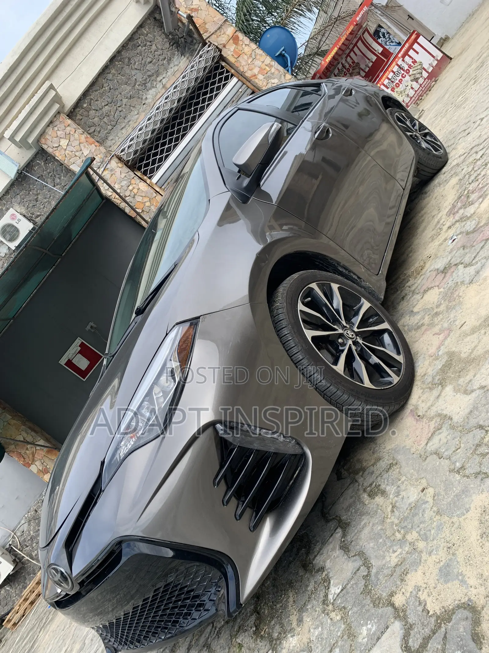 Toyota Corolla 2019 Brown