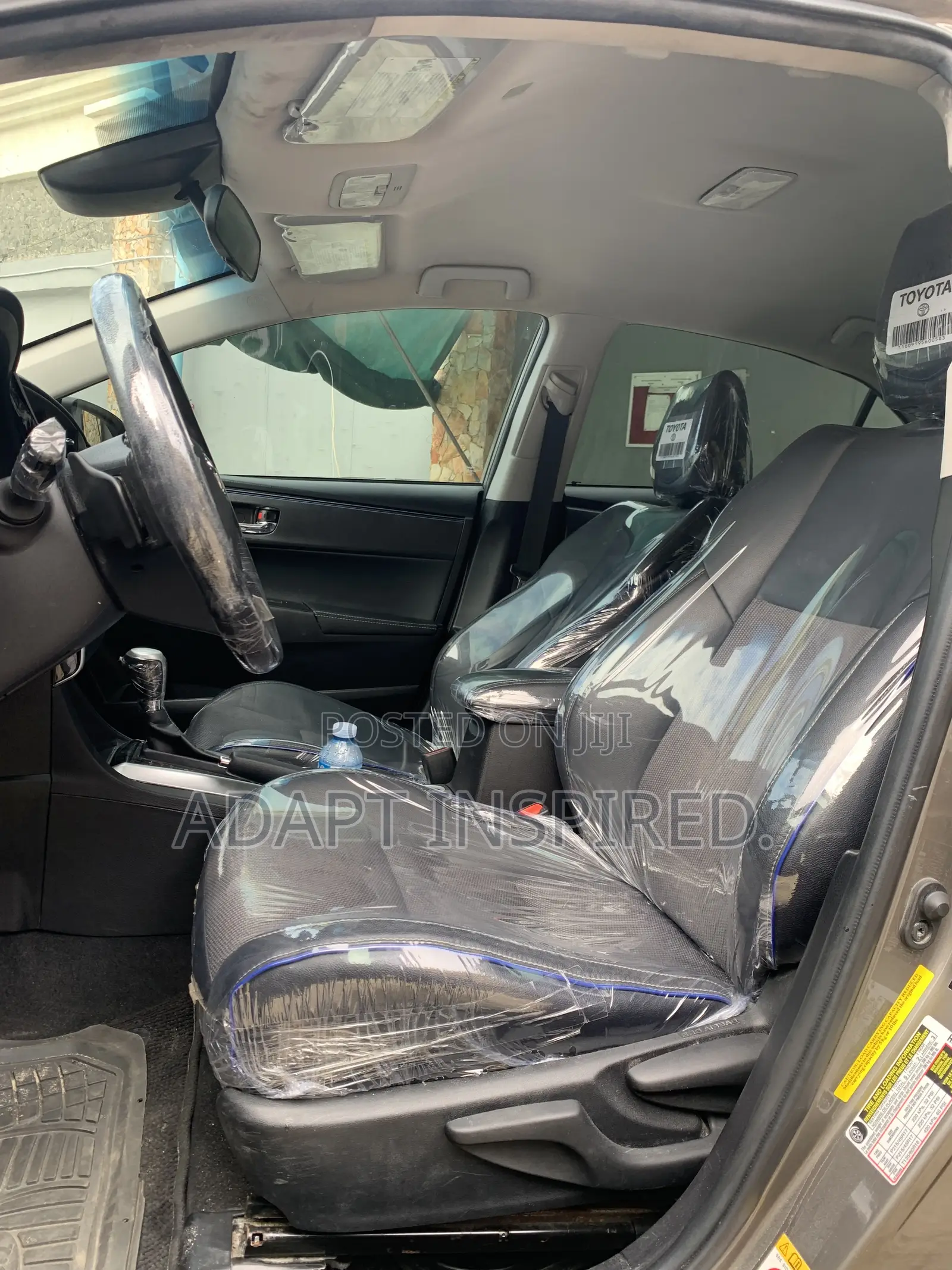 Toyota Corolla 2019 Brown