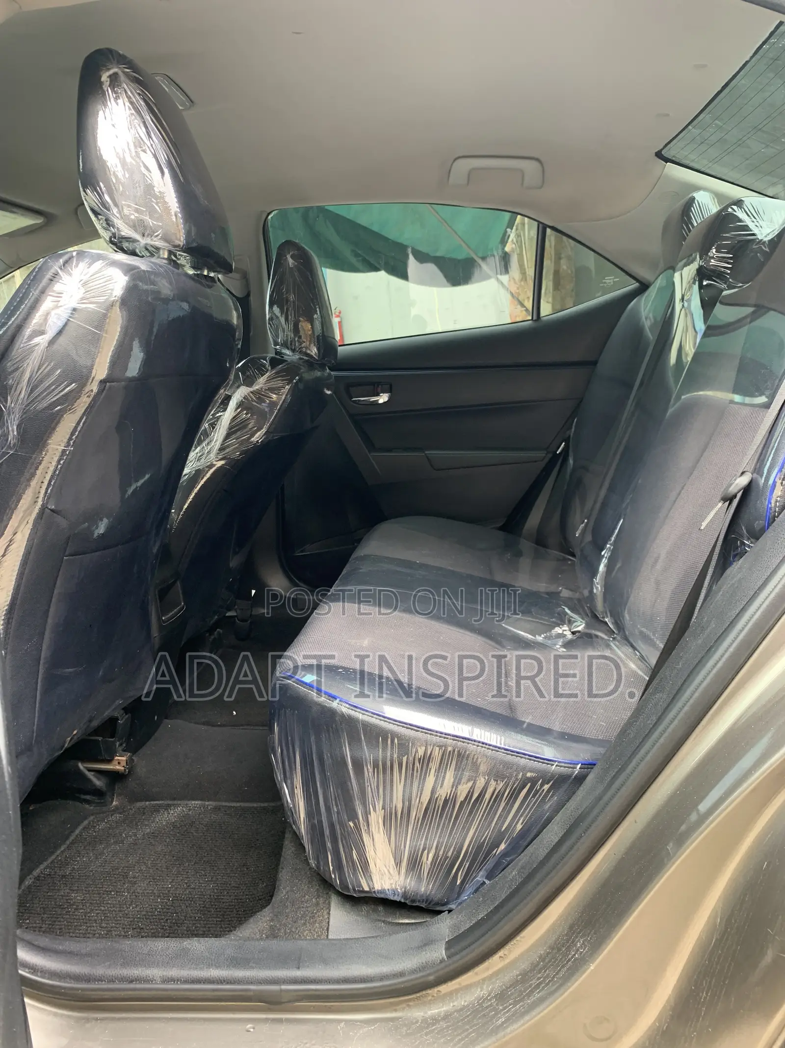 Toyota Corolla 2019 Brown
