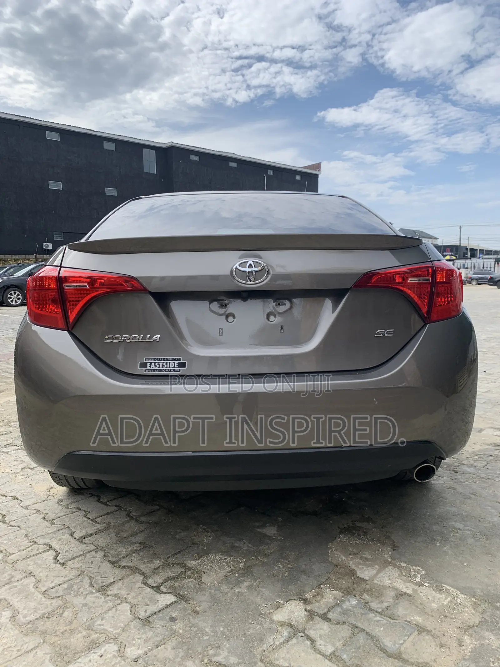 Toyota Corolla 2019 Brown