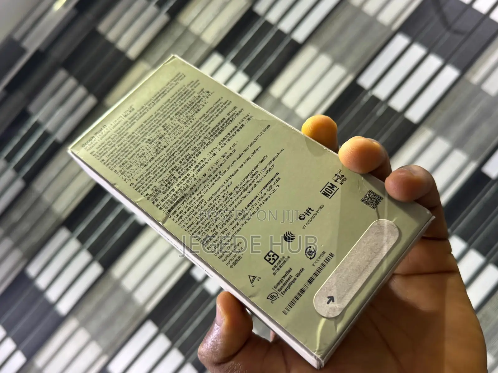 New Google Pixel 11 256 GB Yellow