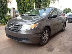 Honda Odyssey 2012 Gray
