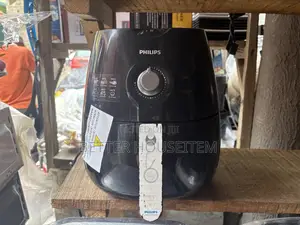 8 Liter Airfryer. Payment on Delivery