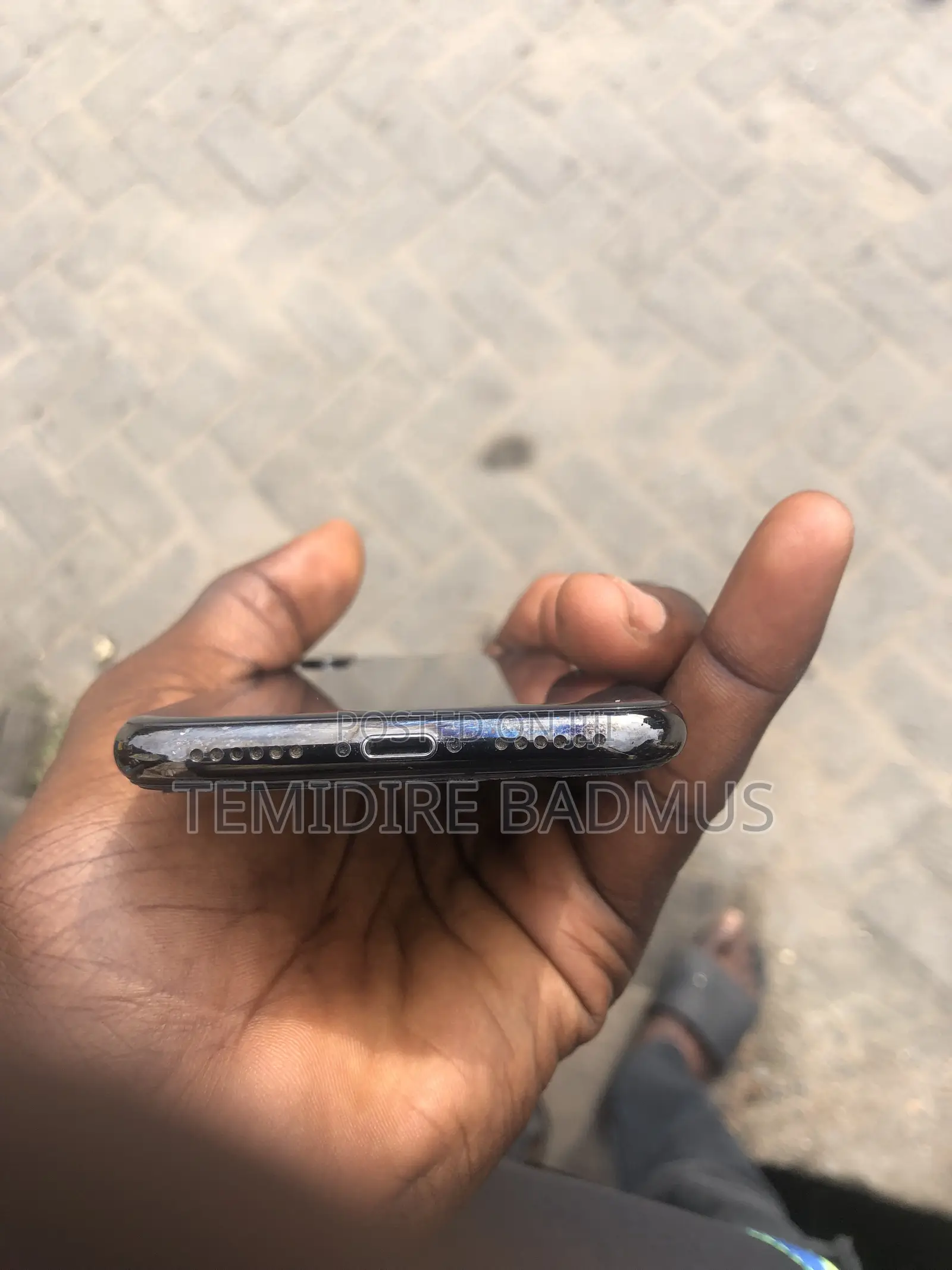 Apple iPhone X 64 GB Black