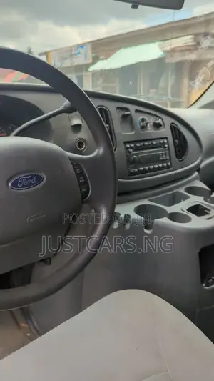 Ford E250 2008 White