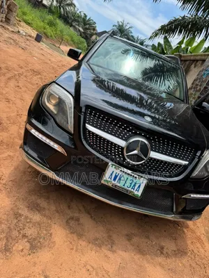 Mercedes-Benz GLK-Class 2012 Black