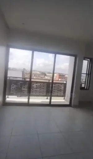 4bdrm Mansion in Obanikoro for rent