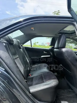 Toyota Camry SE 4dr Sedan (2.5L 4cyl 6A) 2013 Black