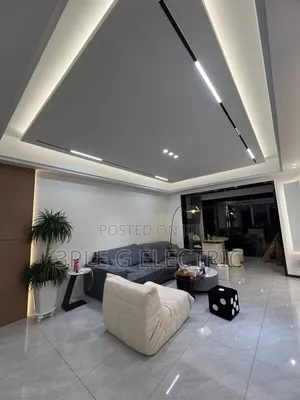 Premium LED Track Light – Magnetic Ceiling Lighting System