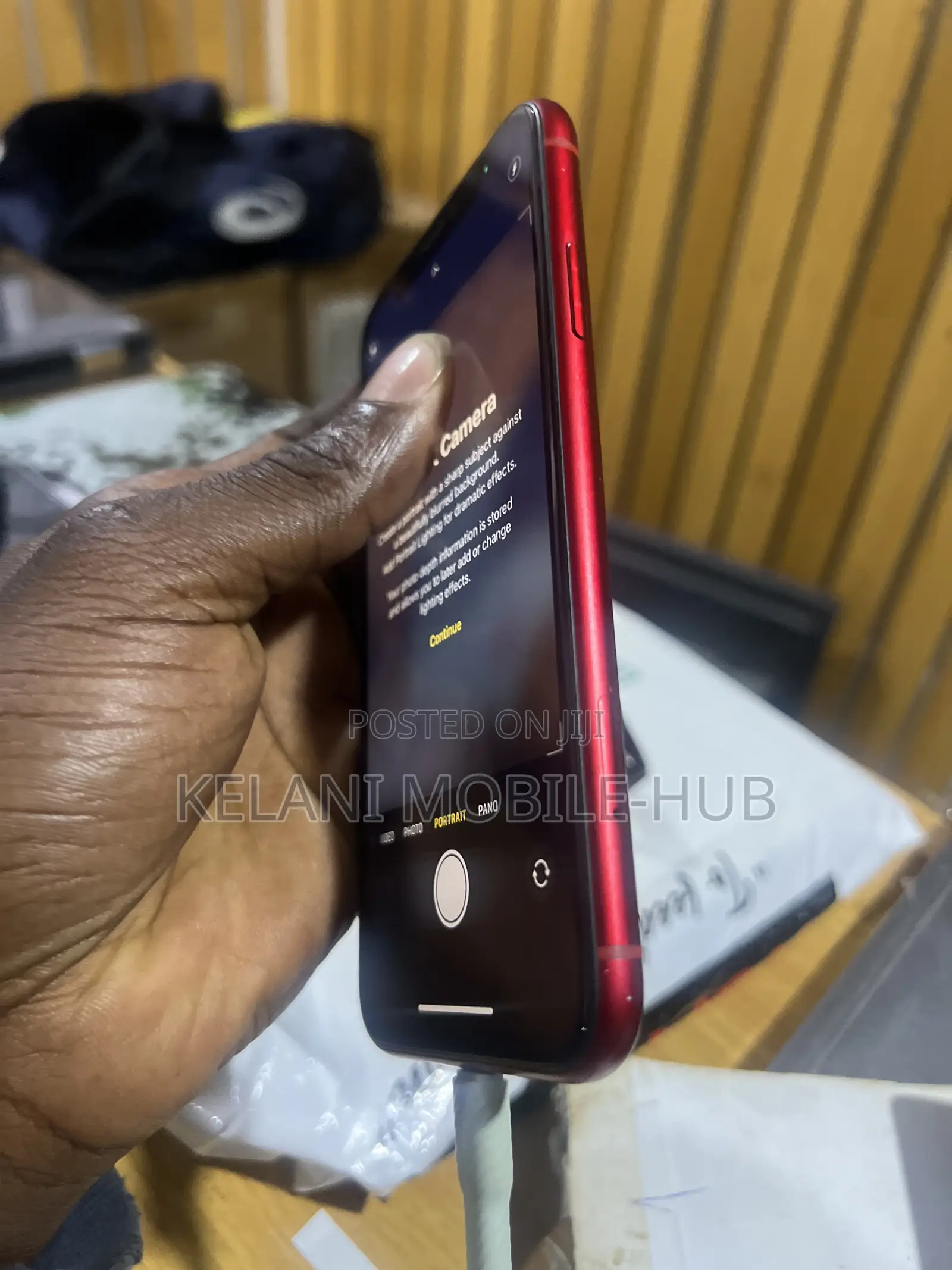 Apple iPhone XR 64 GB Red