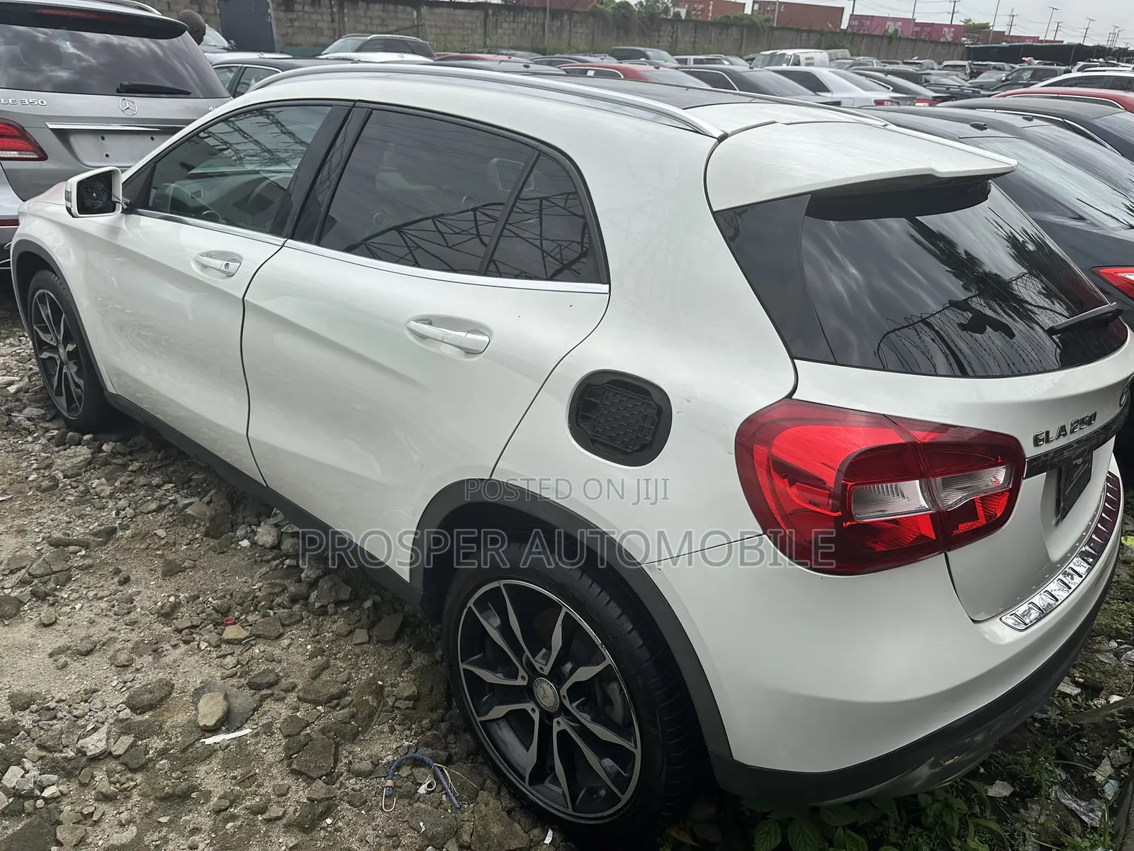 Mercedes-Benz GLA 250 2016 White