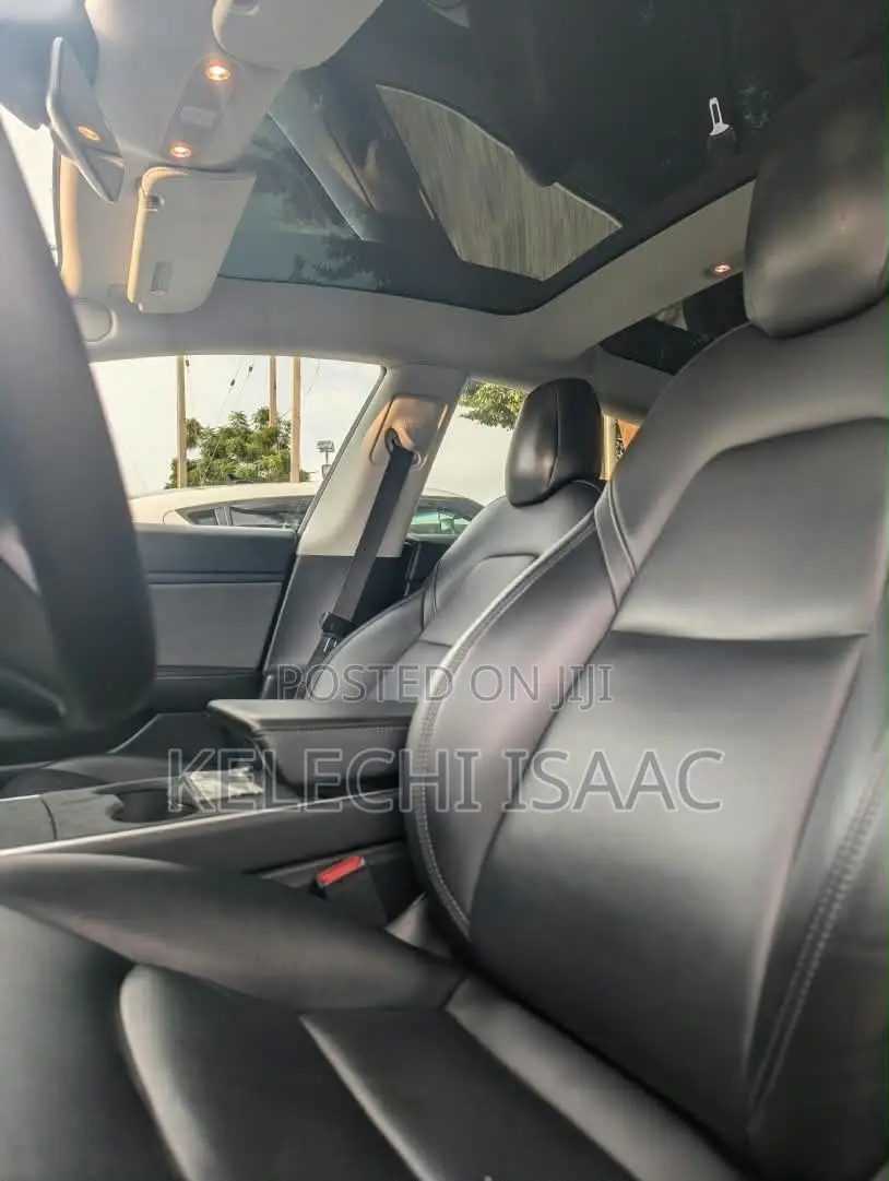 Tesla Model 3 Performance 2020 Black