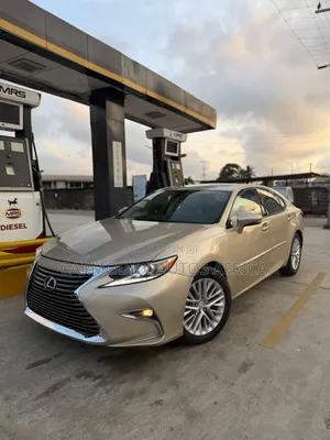 Lexus ES 2013 Gold