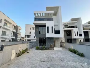 5bdrm Duplex in Afra Estate, Adeniyi Jones for sale
