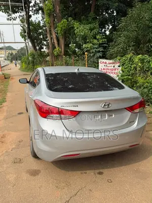 Hyundai Elantra 2013 Silver