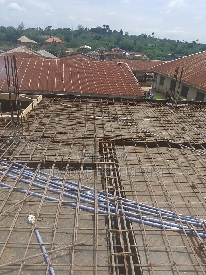 Concrete & Vibrator for Hiring