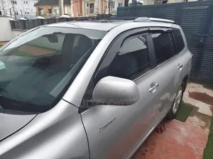 Toyota Highlander Limited 3.5l 4WD 2013 Silver