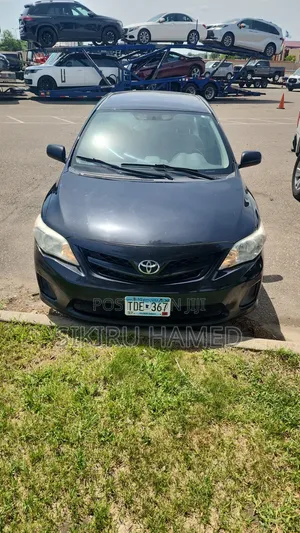Toyota Corolla 2013 Black