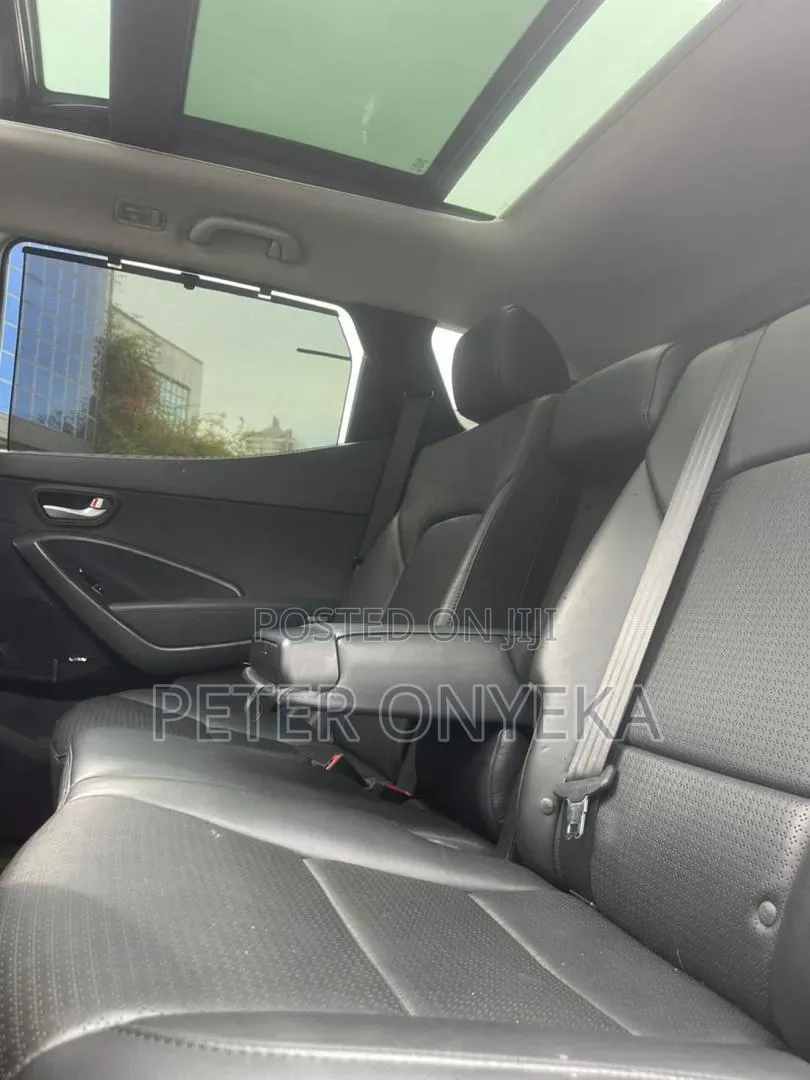 Hyundai Santa Fe 2016 Brown