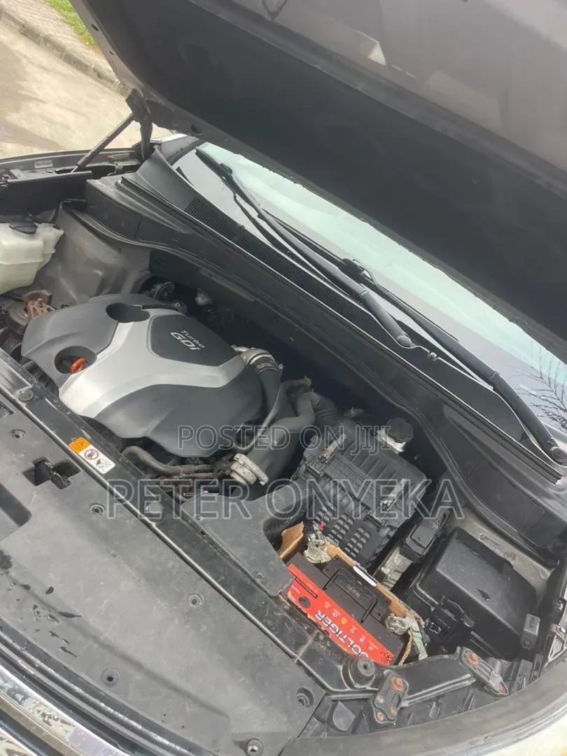Hyundai Santa Fe 2016 Brown
